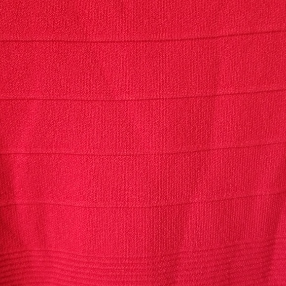 Dress - Picture 2 of 5